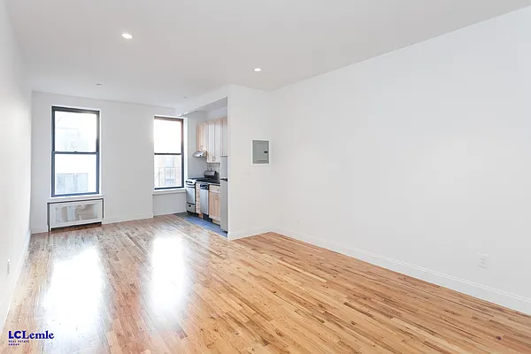 Rented by LC Lemle Real Estate Group | media 12