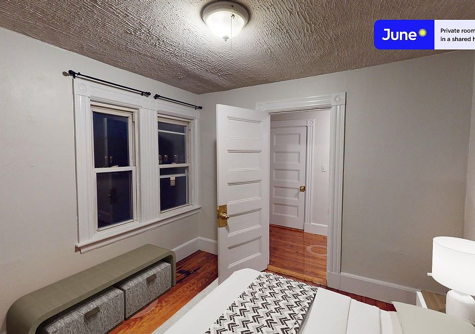 1st image of 34 Coolidge Rd #D