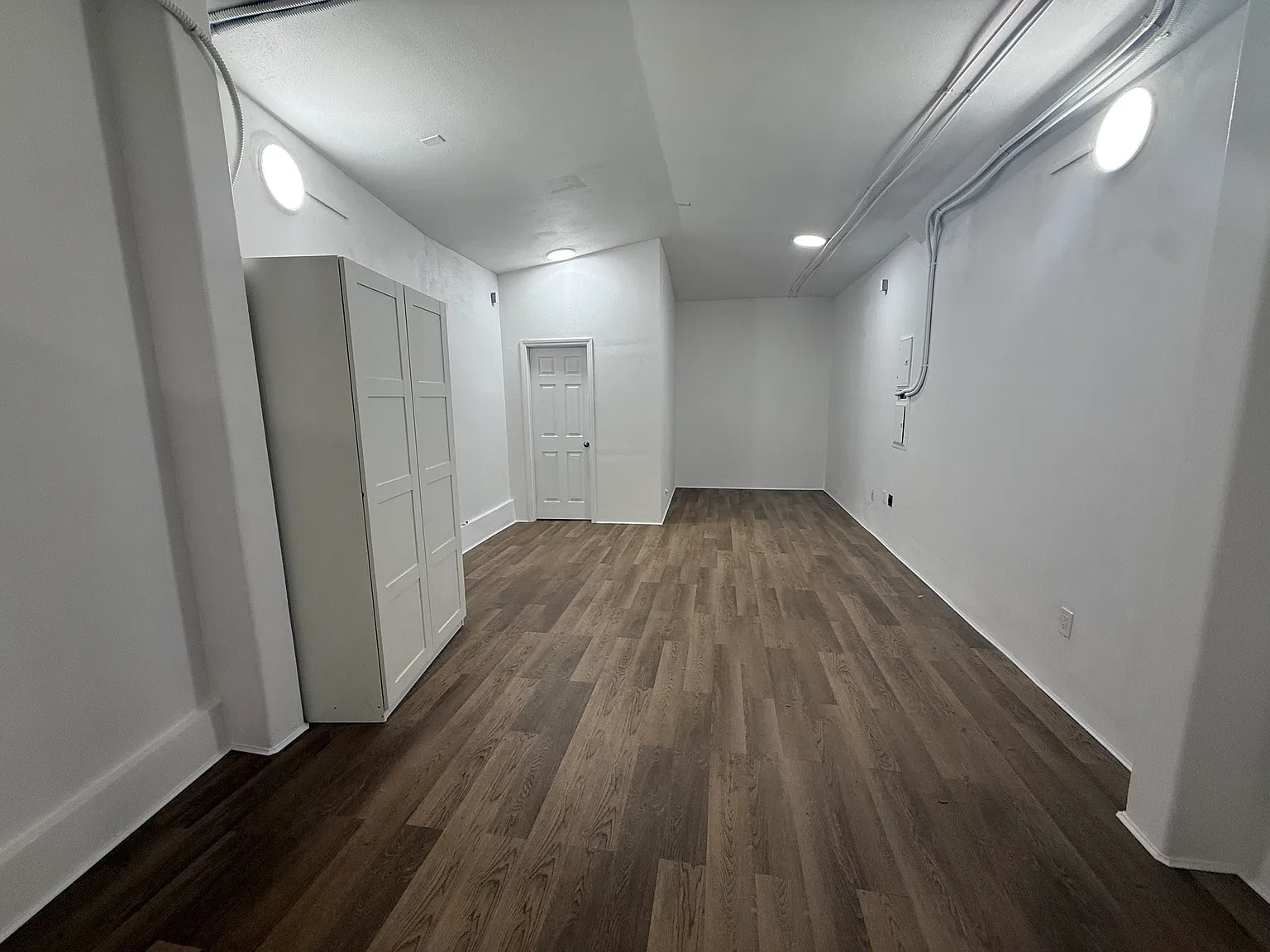 Studio, 500 sqft, $1,995 — Photo 4