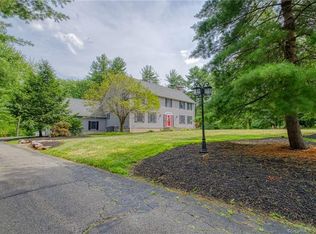 21 Talcott Mountain Rd, Simsbury, CT 06070