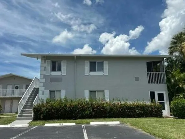 8071 Country Rd Unit 203, Fort Myers, FL 33919