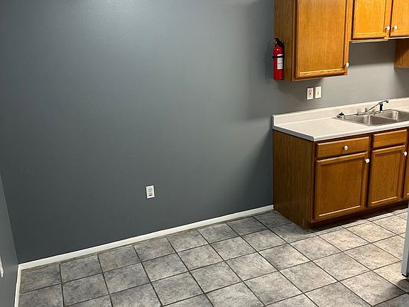 2nd image of 50055 Kevin Dr Unit K