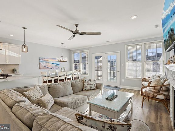3rd image of 308 Atlantic Ave