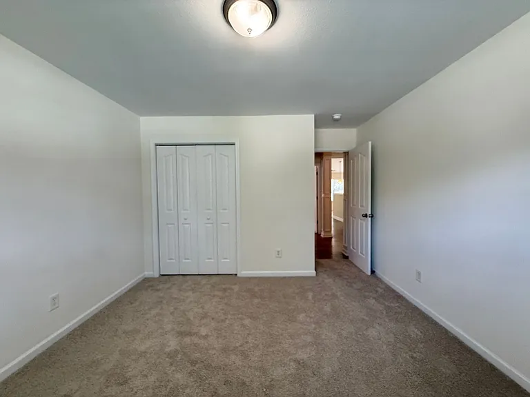 1040 Treble Ct — Photo 17