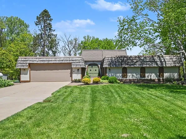 2884 Clearview Dr, Lexington, OH 44904