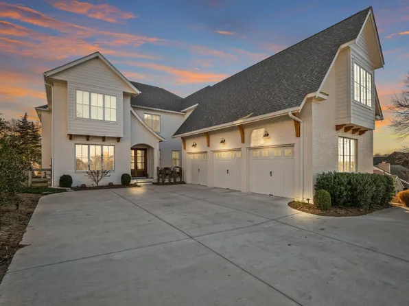 3003 Hobbs Rd #B, Nashville, TN 37215