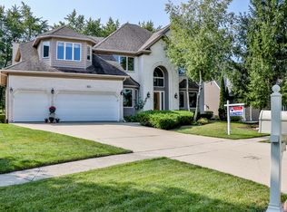 421 Ford Ln, Bartlett, IL