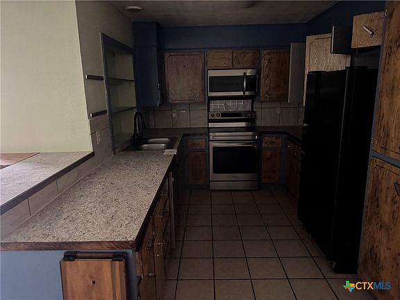 5th image of 211 Orchid Dr
