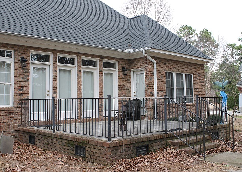 2nd image of 120 Leafwood Dr