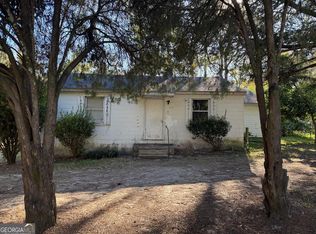 722 E 6 1/2 St, Tifton, GA 31794