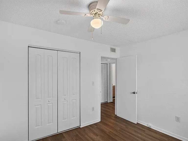 1300 NW 2nd Ave #12 — Photo 9