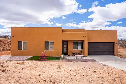 Building Photo - 65 Avenida Pastor
