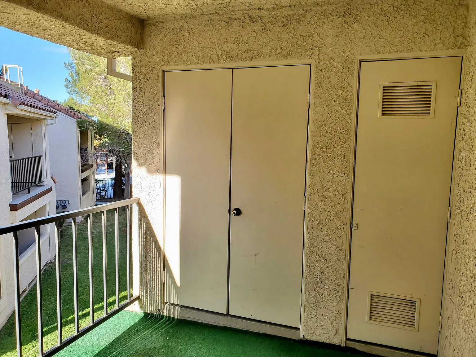 2 bed, 853 sqft, $2,000 — Photo 4