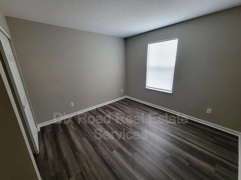 837 Prescot Cir — Photo 11