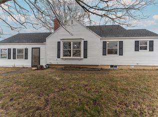 1322 3rd St NE, Massillon, OH