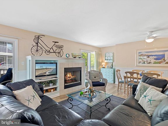 4th image of 39166 Sanddollar Ct #54004