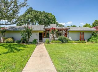 14 Legend Rd, Benbrook, TX 76132