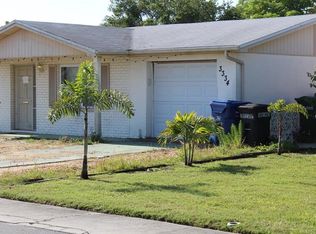 3334 Roxbury Dr, Holiday, FL 34691