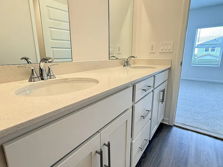 8259 Huspa Ave — Photo 15