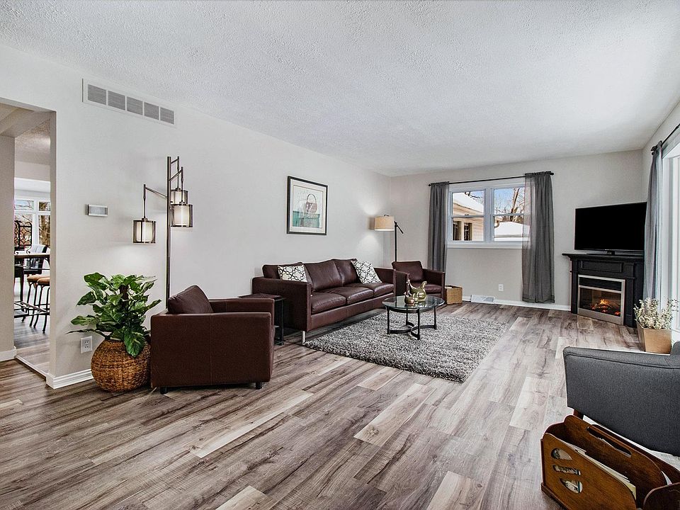 11047 Dragoon Trl, Mishawaka, IN 46544 Zillow