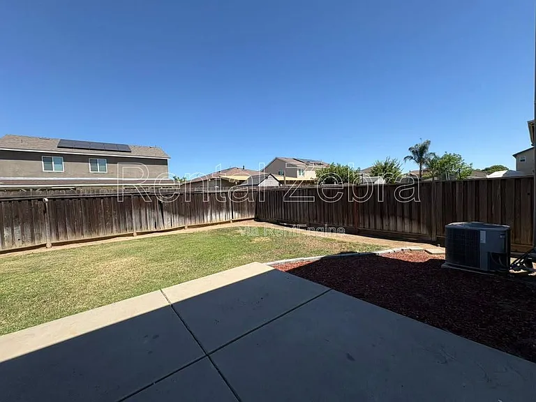 256 Mono Lake Ave — Photo 21