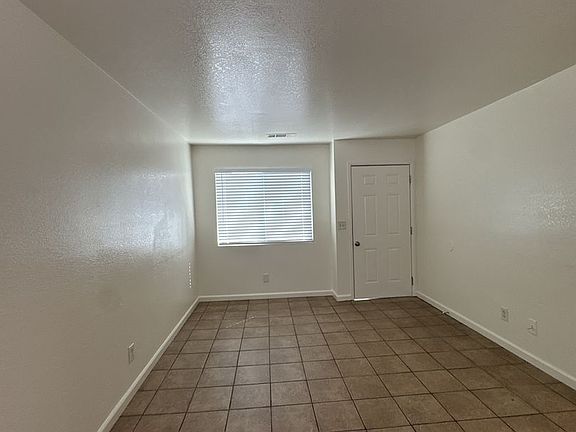 5th image of 103-115 W Sonora Ave