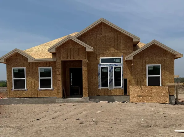 2263 Rio Sabinas Dr, Eagle Pass, TX 78852