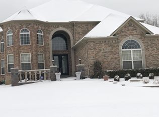 5514 Victoria Dr, West Bloomfield, MI
