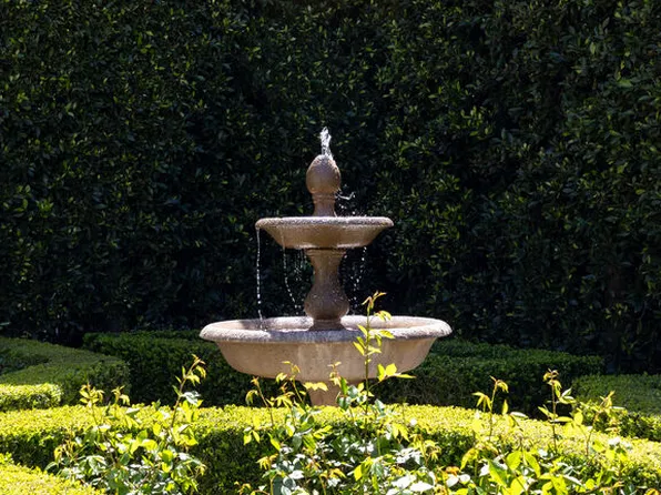 524 S Muirfield Rd, Los Angeles, CA 90020