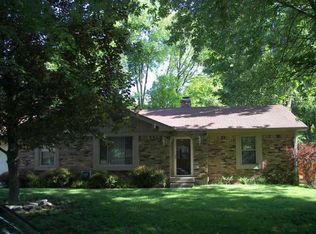 8702 E Jamaica Ct, Indianapolis, IN 46219