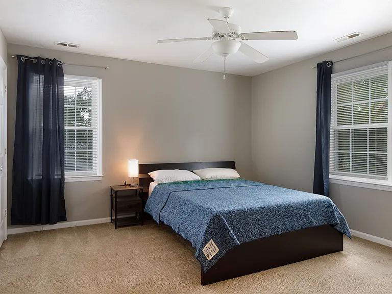 3638 Thorndike Dr — Photo 25