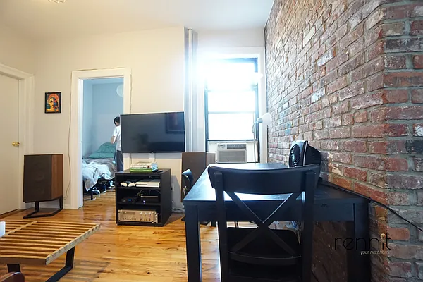 Rented by Rennit Inc. | media 28