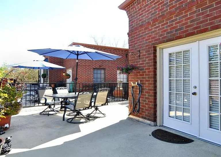 4405 Bowser Ave #205 — Photo 1