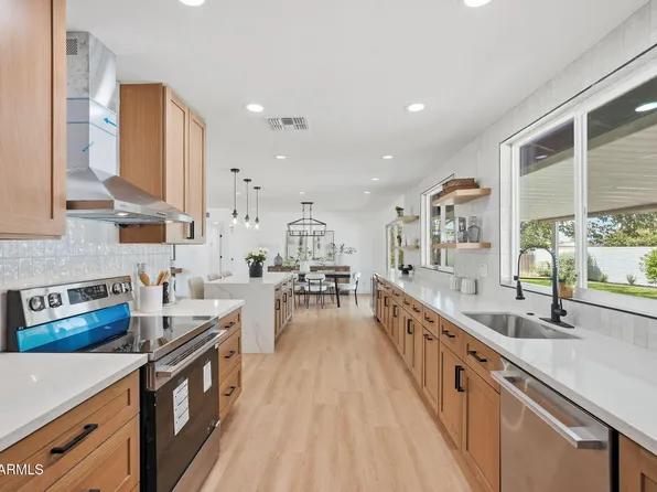 2410 E WESLEYAN Drive, Tempe, AZ 85282