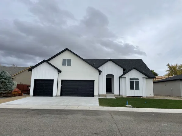 5370 Marla Dr #24, Winnemucca, NV 89445