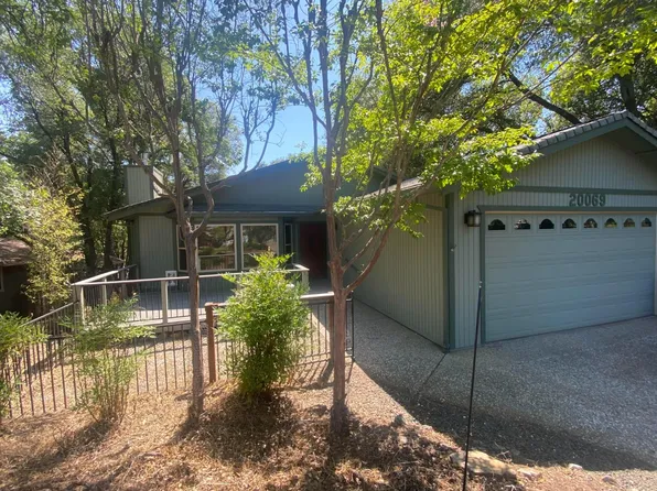 20069 Echo Blue Dr, Penn Valley, CA 95946
