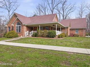 2073 Clear Creek Dr, Boston, KY 40107