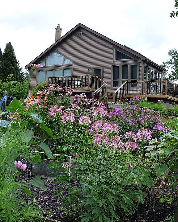 2nd image of 160 Ira Ln
