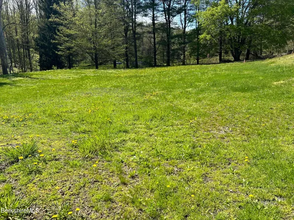 4 Bott Hill Rd, South Egremont, MA 01258