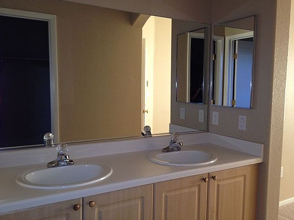 4th image of 8826 Duncan Barrel Ave Unit 101