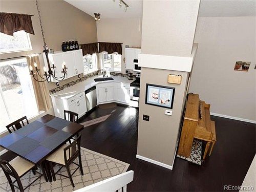 5th image of 16524 Buckthorn Ln
