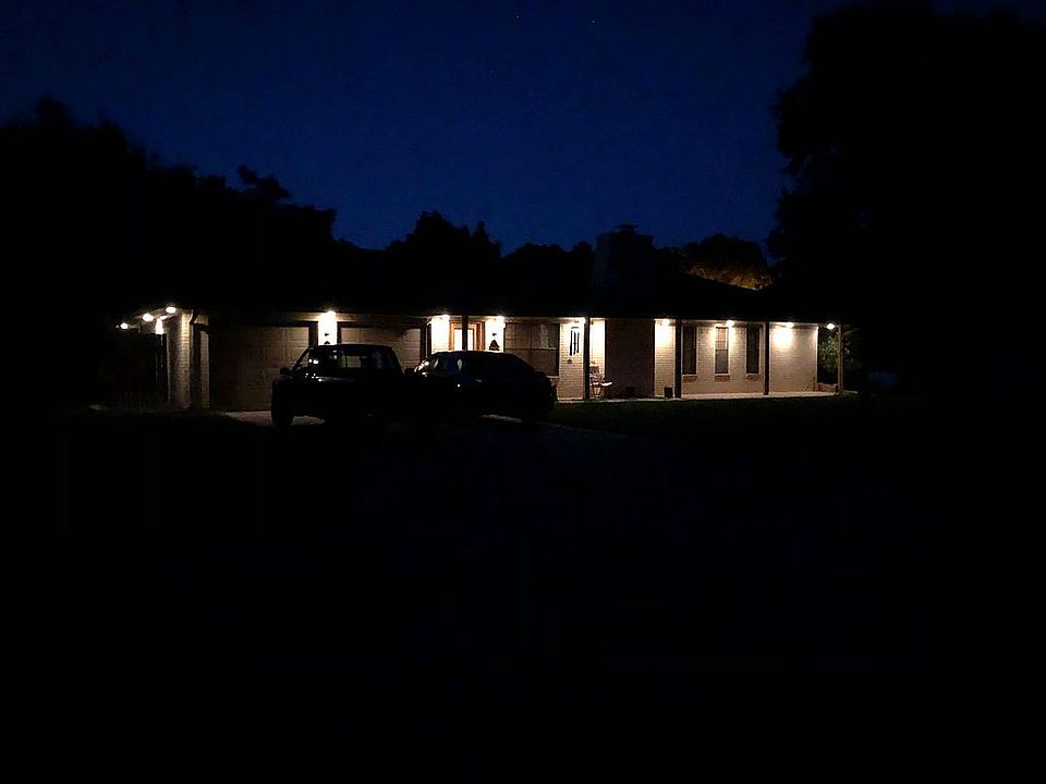 1st image of 1209 Parliament St