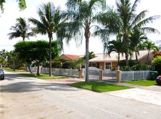 5216 SW 102nd Pl, Miami, FL 33165