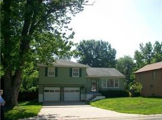 7923 Elm Ave, Raytown, MO 64138