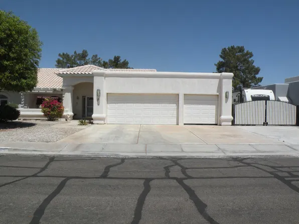 10224 S Fairway Ln, Yuma, AZ 85367