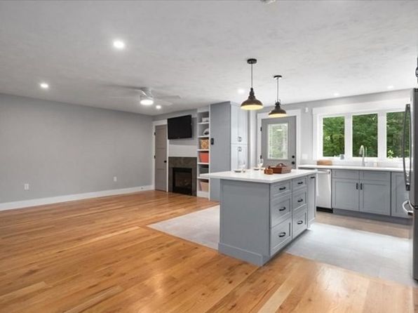 14 Norway Farms Dr #R
