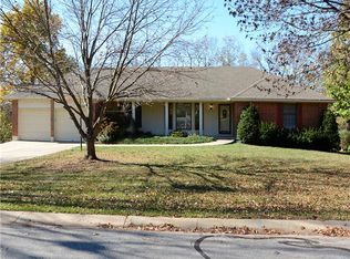 2031 SW 4th St, Lees Summit, MO 64081