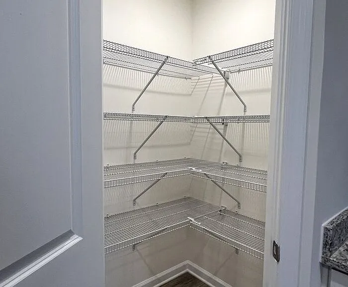 112 Arbor Trl — Photo 4