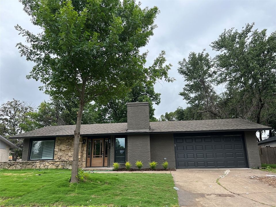 1st image of 13930 Rolling Hills Ln