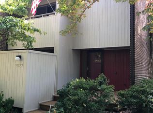 2027 Wethersfield Ct, Reston, VA 20191